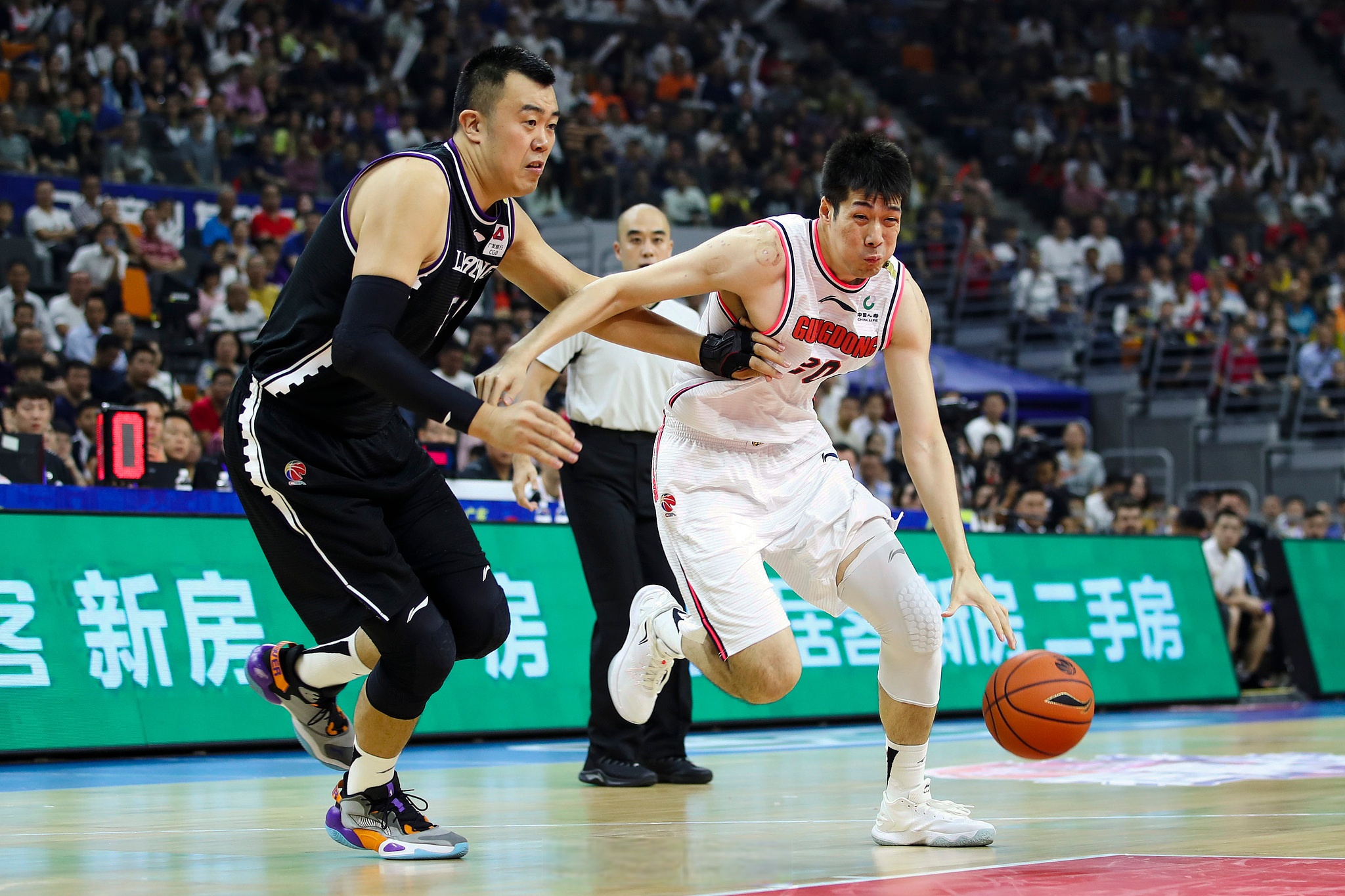 九游-深圳男篮迎CBA常规赛关键赛，赛前单刀错失，管理层满意，阵容厚度经受考验的简单介绍