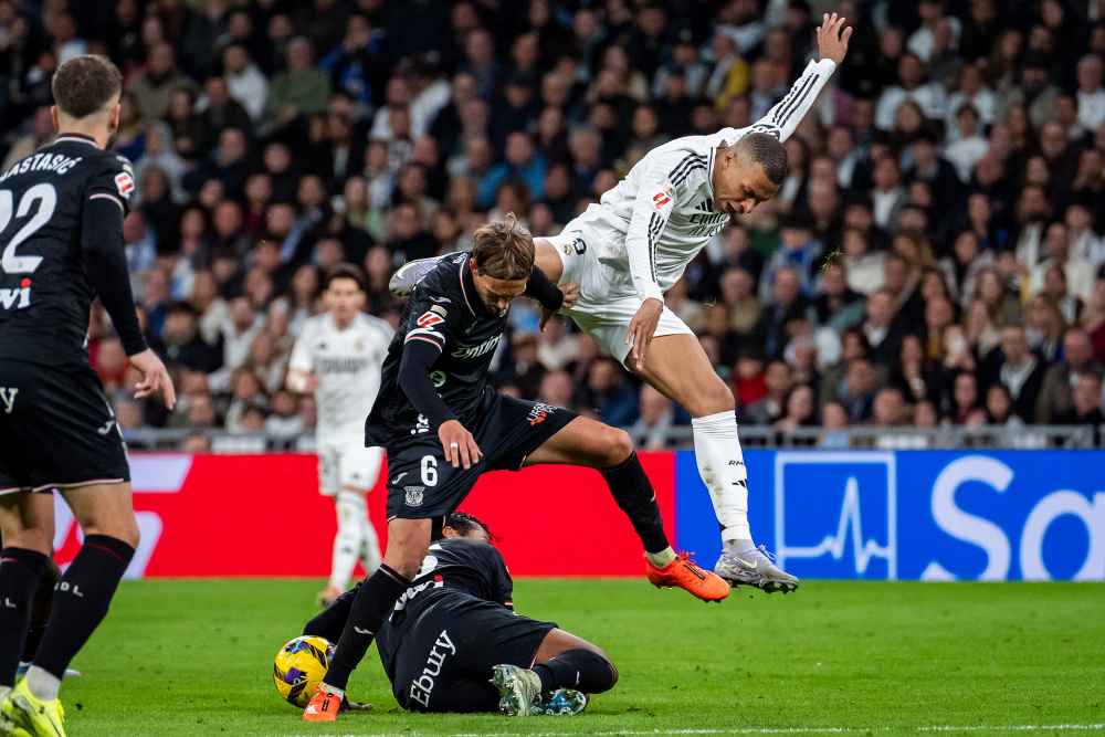 九游- 莱万多夫斯基十佳球 