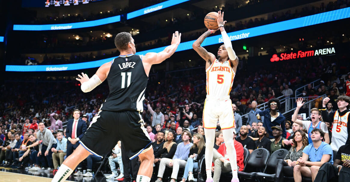 九游-穆雷在雄鹿比赛中出色防守，赛事规则更新引发热议！的简单介绍