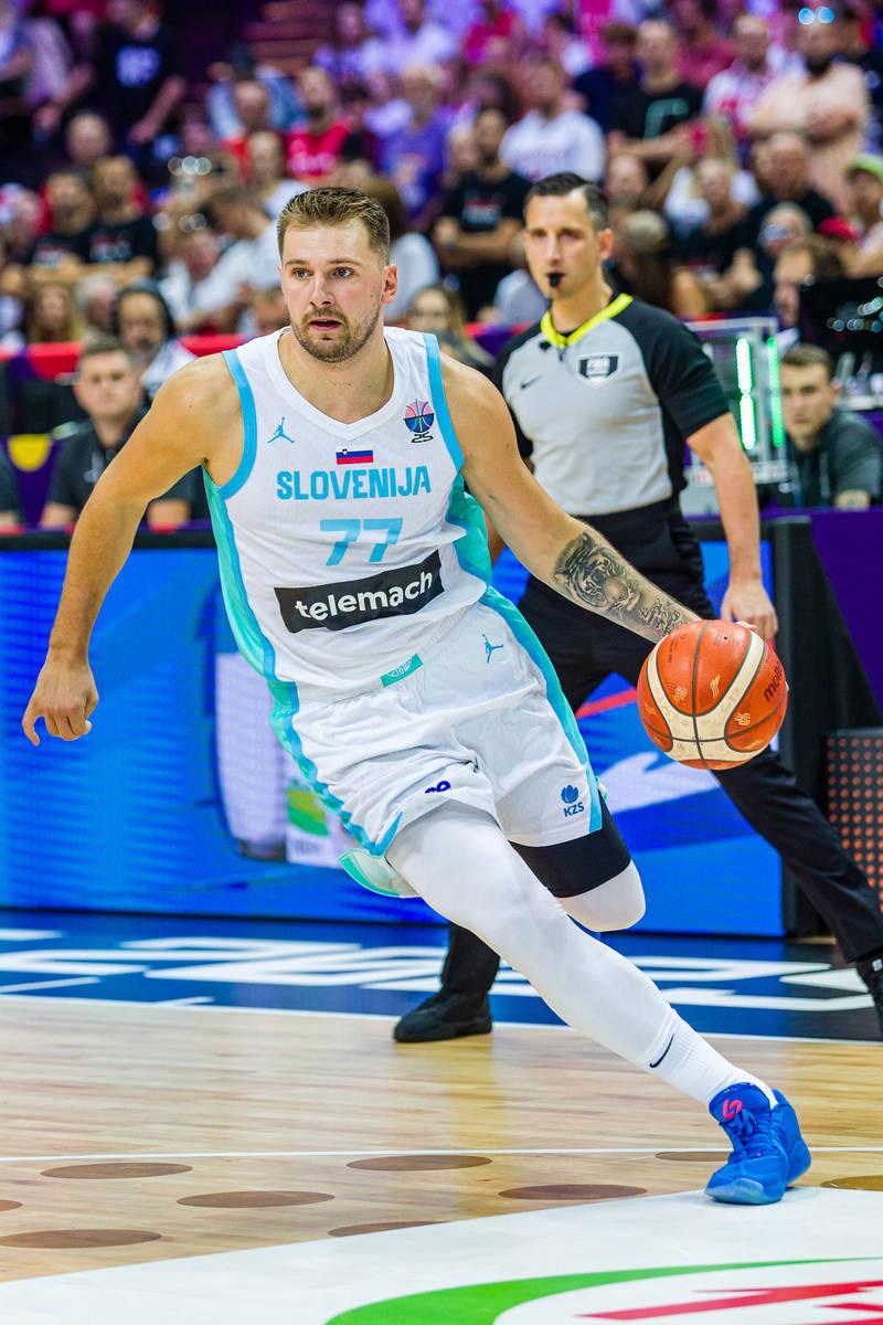 九游娱乐-包含东契奇连续三场比赛得分超过出色防守，C9挑战极限！的词条